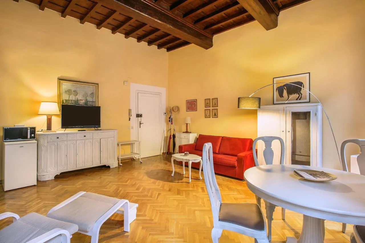 “Gem In Luxurious Street” Wi-Fi Appartamento Firenze 0*,